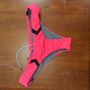 Jolyn XL Glenn bottom